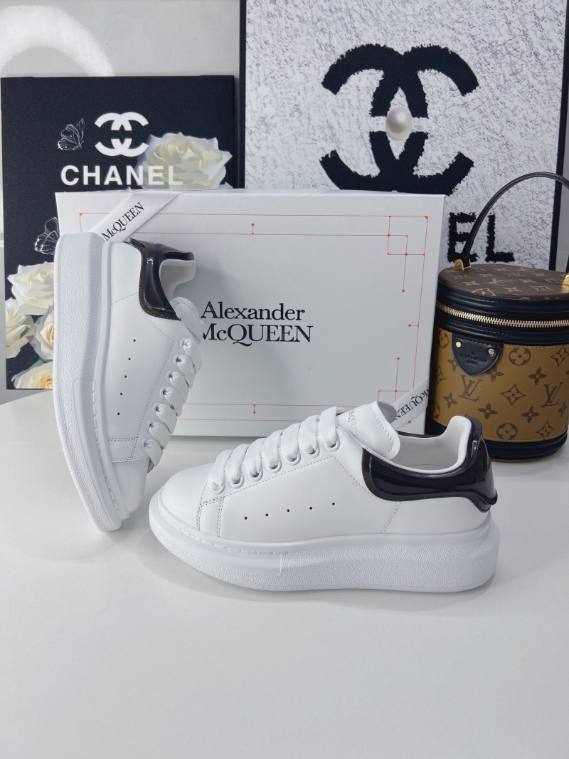 Alexander Mcqueen Casual Shoes